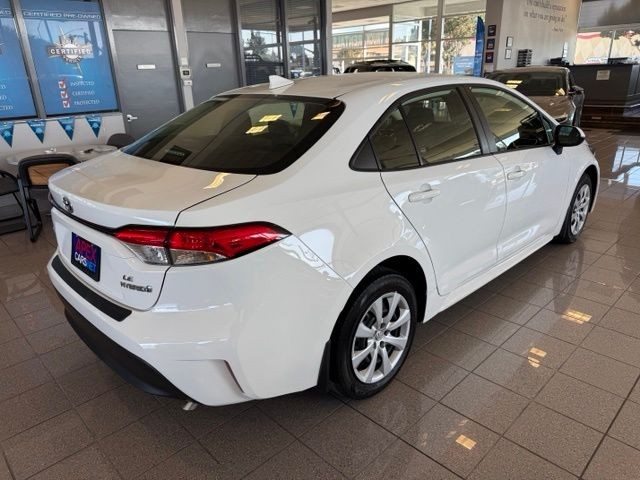 Toyota Corolla Vehicle Full-screen Gallery Image 05
