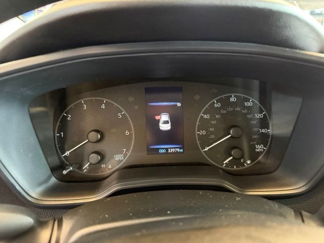 Toyota Corolla Vehicle Full-screen Gallery Image 15