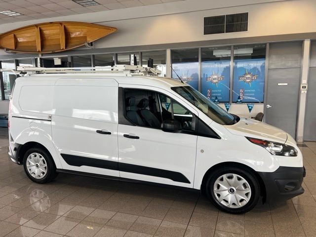 Ford Transit Connect Van Vehicle Full-screen Gallery Image 07