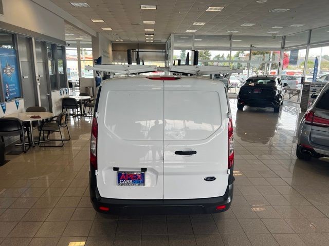 Ford Transit Connect Van Vehicle Full-screen Gallery Image 10