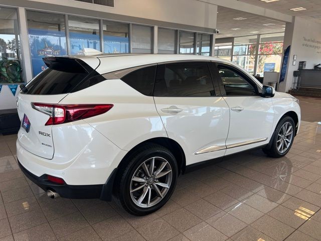 Acura RDX Vehicle Full-screen Gallery Image 08