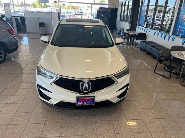 Acura RDX Vehicle Full-screen Gallery Image 18