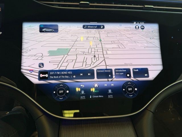 Mercedes-Benz EQS Vehicle Full-screen Gallery Image 14