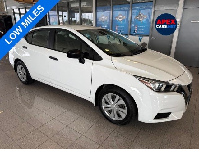 more details - nissan versa sedan