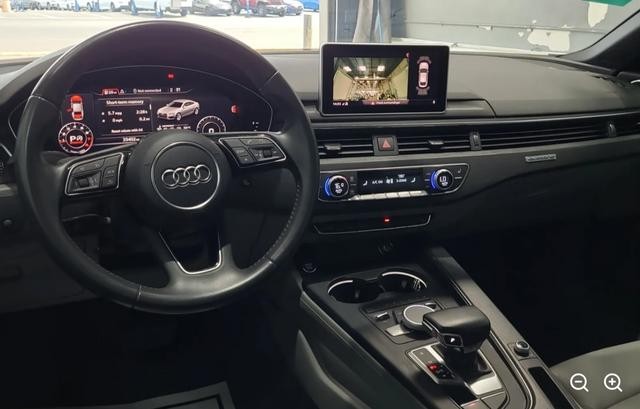 Audi A5 Sportback Vehicle Full-screen Gallery Image 07