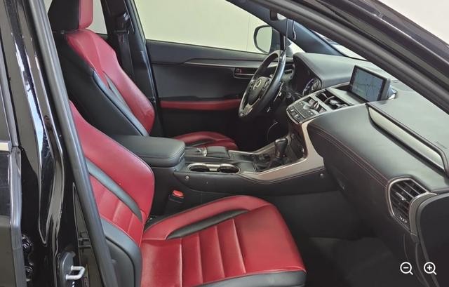 Lexus NX Vehicle Full-screen Gallery Image 06