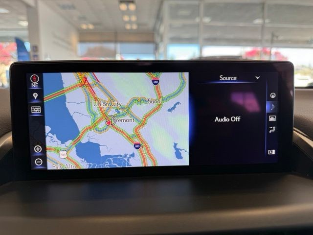 Lexus NX Vehicle Full-screen Gallery Image 16