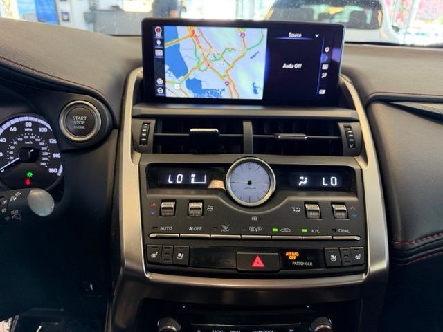 Lexus NX Vehicle Full-screen Gallery Image 17