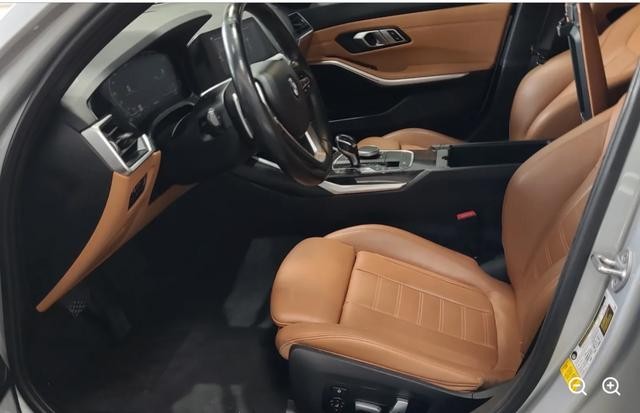 BMW 3 Series Vehicle Full-screen Gallery Image 05