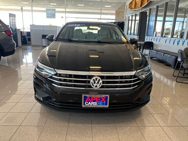 Volkswagen Jetta Vehicle Full-screen Gallery Image 17