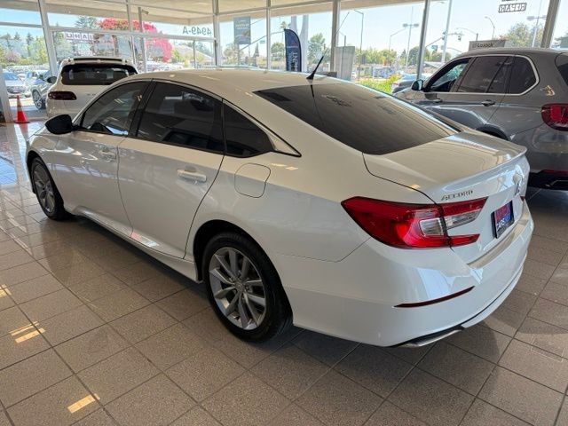 Honda Accord Sedan Vehicle Full-screen Gallery Image 06
