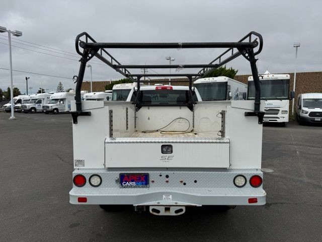 Ram 2500 Vehicle Full-screen Gallery Image 04