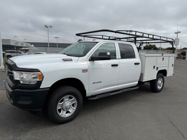 Ram 2500 Vehicle Full-screen Gallery Image 07