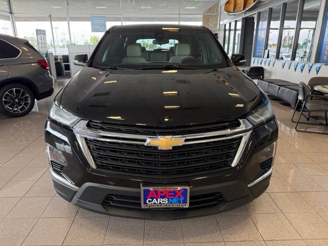 Chevrolet Traverse Vehicle Full-screen Gallery Image 08