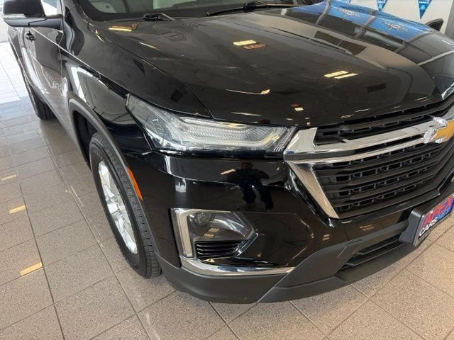 Chevrolet Traverse Vehicle Full-screen Gallery Image 09
