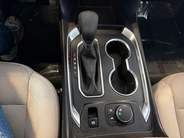 Chevrolet Traverse Vehicle Full-screen Gallery Image 17