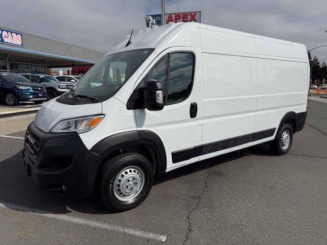 Ram ProMaster Cargo Van Vehicle Full-screen Gallery Image 08