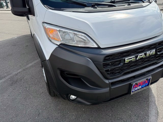 Ram ProMaster Cargo Van Vehicle Full-screen Gallery Image 10