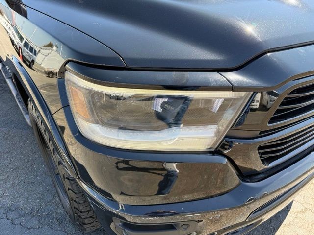 Ram 1500 Vehicle Full-screen Gallery Image 12