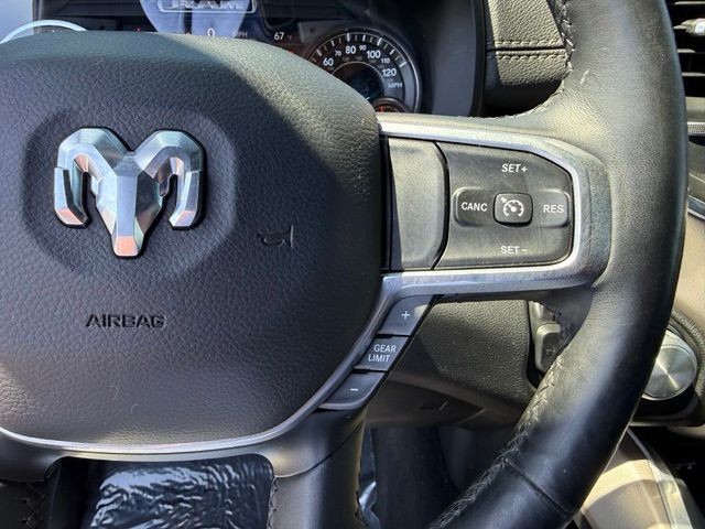 Ram 1500 Vehicle Full-screen Gallery Image 20