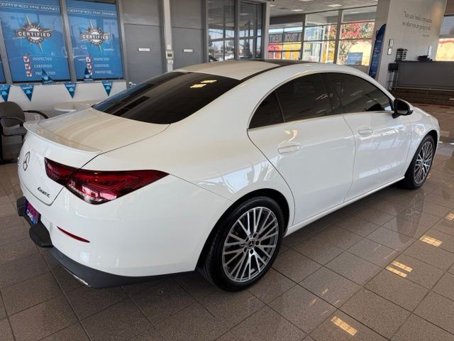 Mercedes-Benz CLA Vehicle Full-screen Gallery Image 03