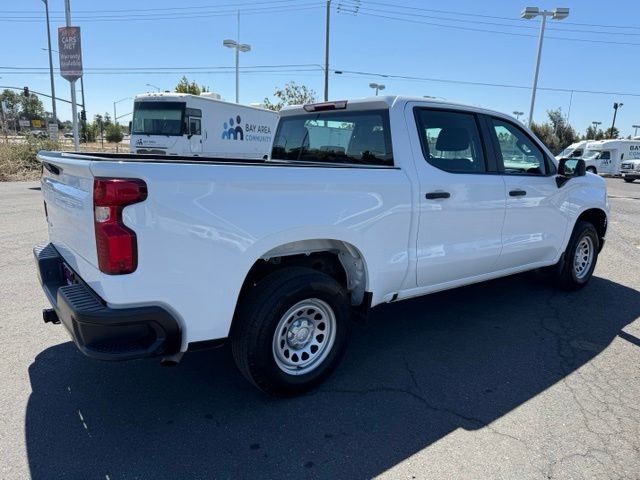 Chevrolet Silverado 1500 Vehicle Full-screen Gallery Image 04