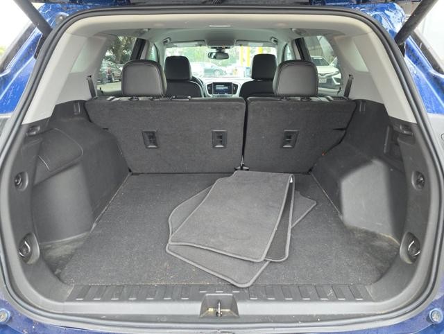 GMC Terrain Vehicle Full-screen Gallery Image 07