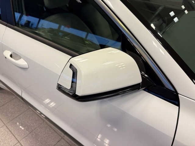 Kia Niro Vehicle Full-screen Gallery Image 13