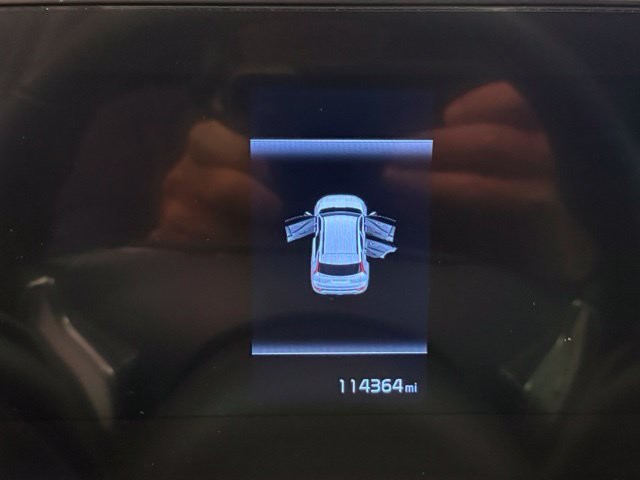 Kia Niro Vehicle Full-screen Gallery Image 14