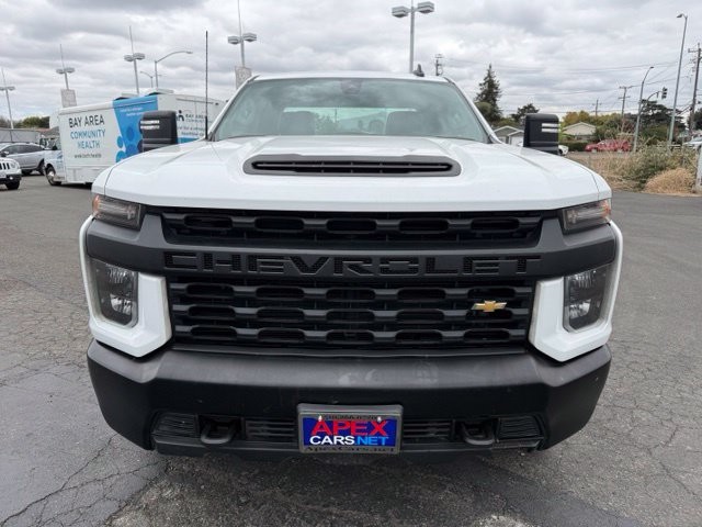 Chevrolet Silverado 2500HD Vehicle Full-screen Gallery Image 09