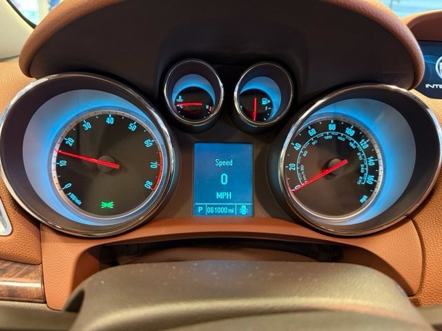 Buick Encore Vehicle Full-screen Gallery Image 15