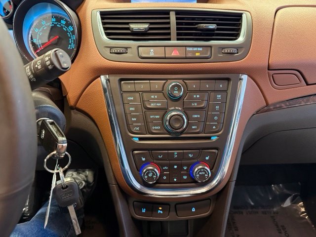 Buick Encore Vehicle Full-screen Gallery Image 18