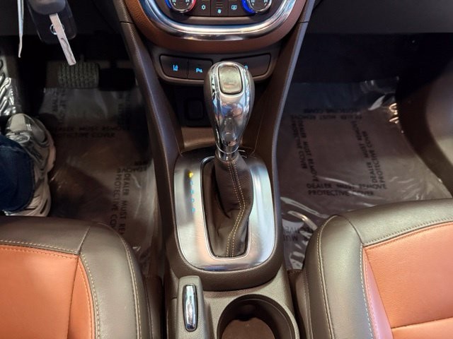 Buick Encore Vehicle Full-screen Gallery Image 19