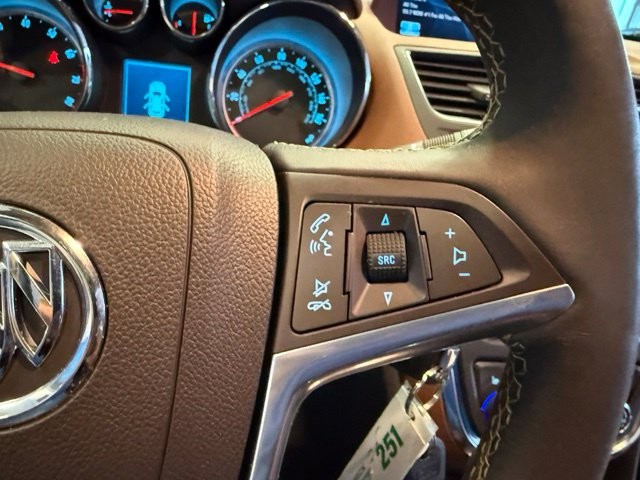 Buick Encore Vehicle Full-screen Gallery Image 20