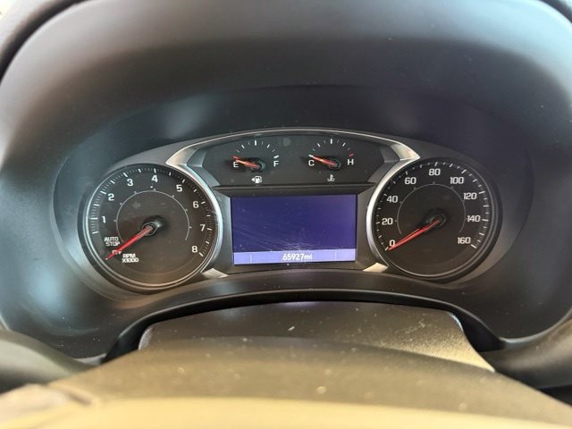 GMC Terrain Vehicle Full-screen Gallery Image 14