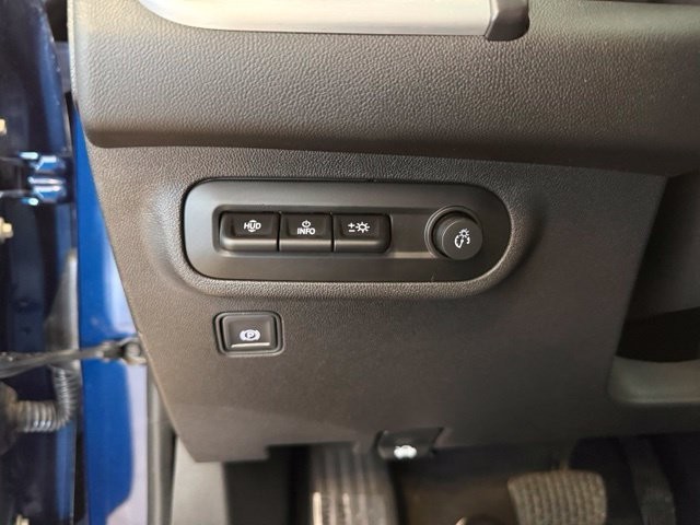 GMC Terrain Vehicle Full-screen Gallery Image 20