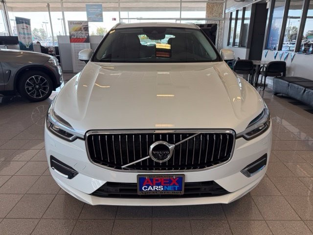 Volvo XC60 Vehicle Full-screen Gallery Image 08