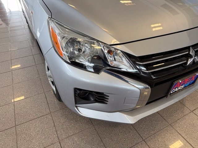 Mitsubishi Mirage G4 Vehicle Full-screen Gallery Image 09