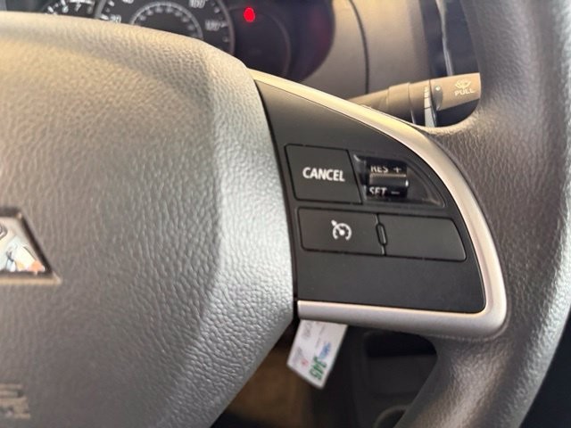 Mitsubishi Mirage G4 Vehicle Full-screen Gallery Image 18