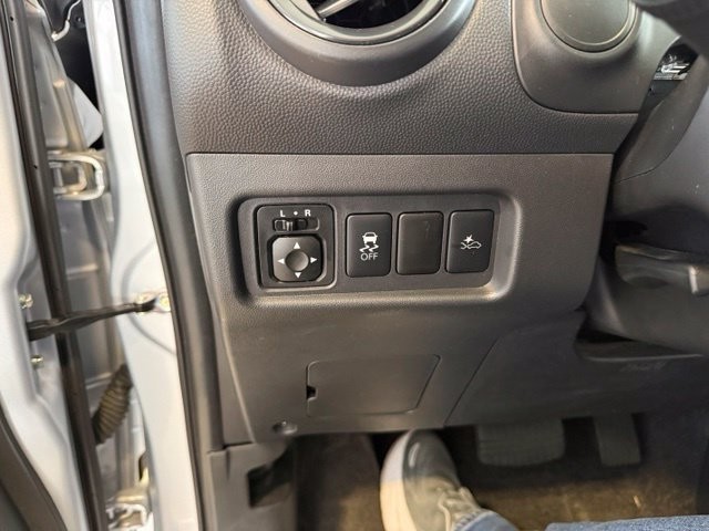 Mitsubishi Mirage G4 Vehicle Full-screen Gallery Image 20