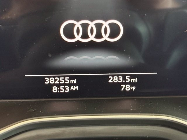 Audi A5 Sportback Vehicle Full-screen Gallery Image 13
