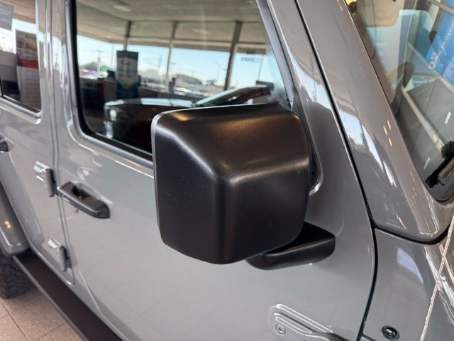 Jeep Wrangler 4xe Vehicle Full-screen Gallery Image 12