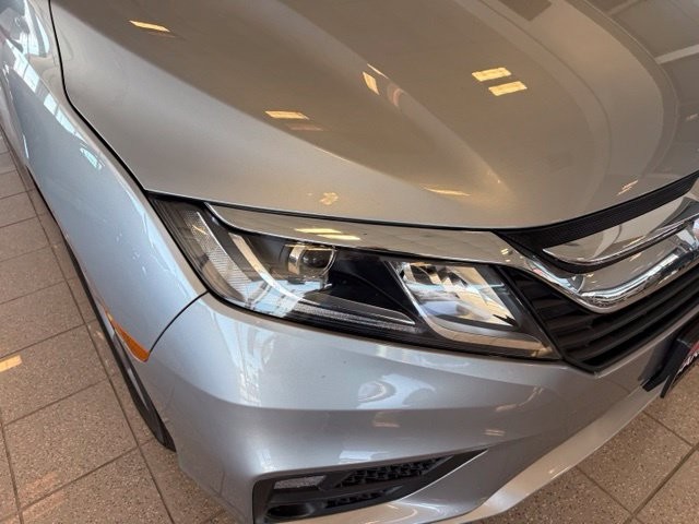 Honda Odyssey Vehicle Full-screen Gallery Image 10