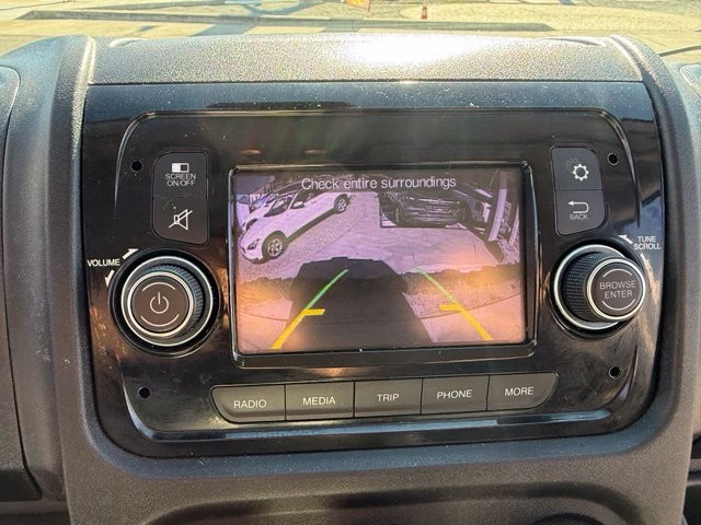 Ram ProMaster Cargo Van Vehicle Full-screen Gallery Image 09