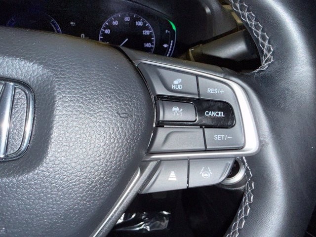Honda Accord Hybrid Vehicle Full-screen Gallery Image 18