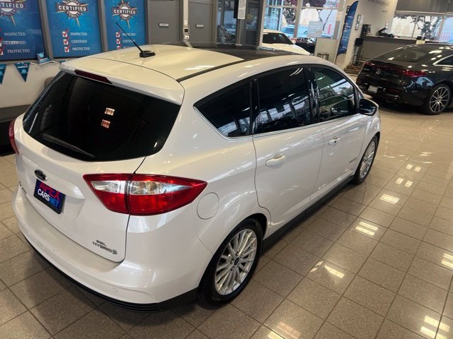 Ford C-Max Hybrid Vehicle Full-screen Gallery Image 09