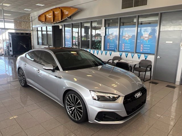 Audi A5 Sportback Vehicle Full-screen Gallery Image 06