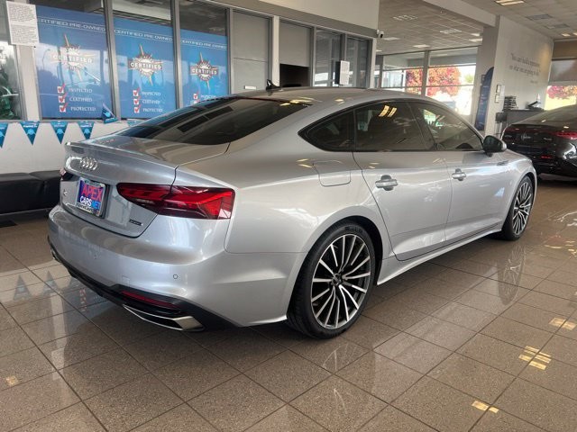 Audi A5 Sportback Vehicle Full-screen Gallery Image 08
