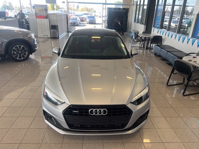 Audi A5 Sportback Vehicle Full-screen Gallery Image 17