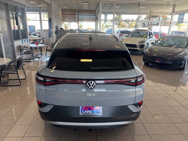 Volkswagen ID.4 Vehicle Full-screen Gallery Image 10
